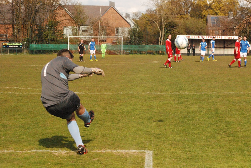 CDG v Haywards Heath Town 30/04/2016
